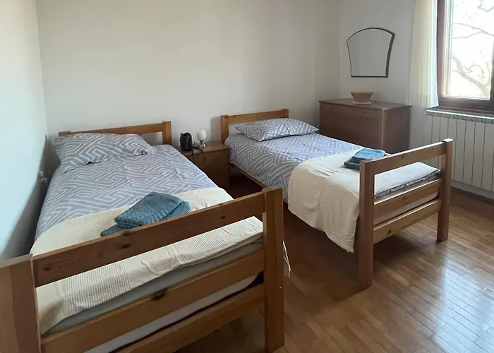 Apartma Laganini 아파트 *