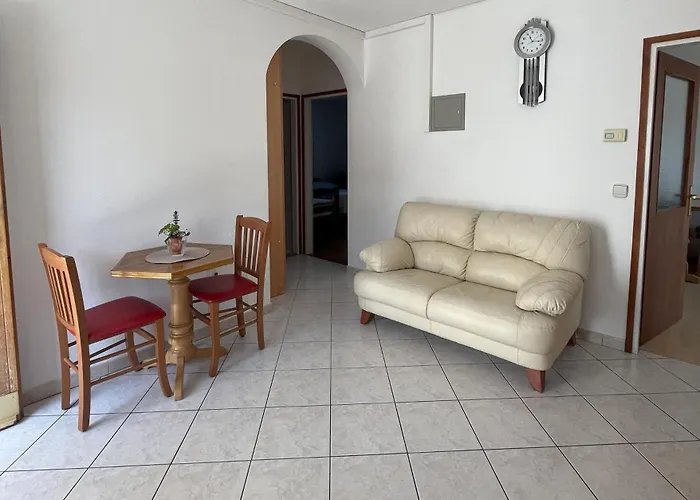 アパート Apartma Laganini *