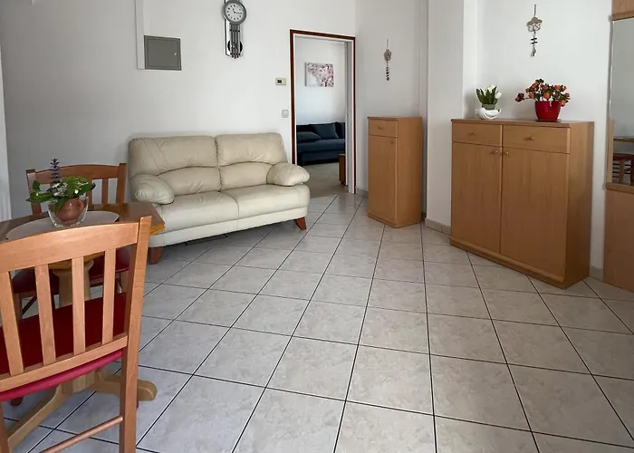 Apartma Laganini 아파트 코페르